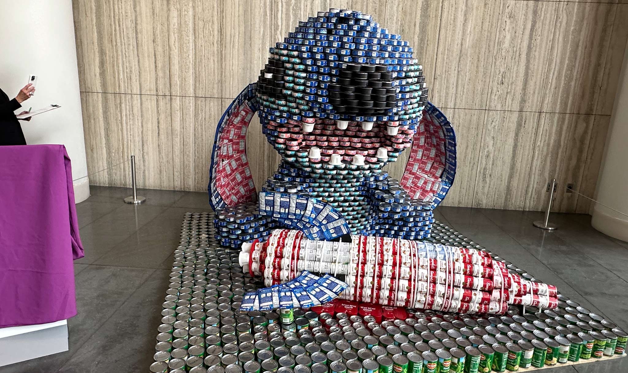 The sculpture that showed Stitch was a big hit.