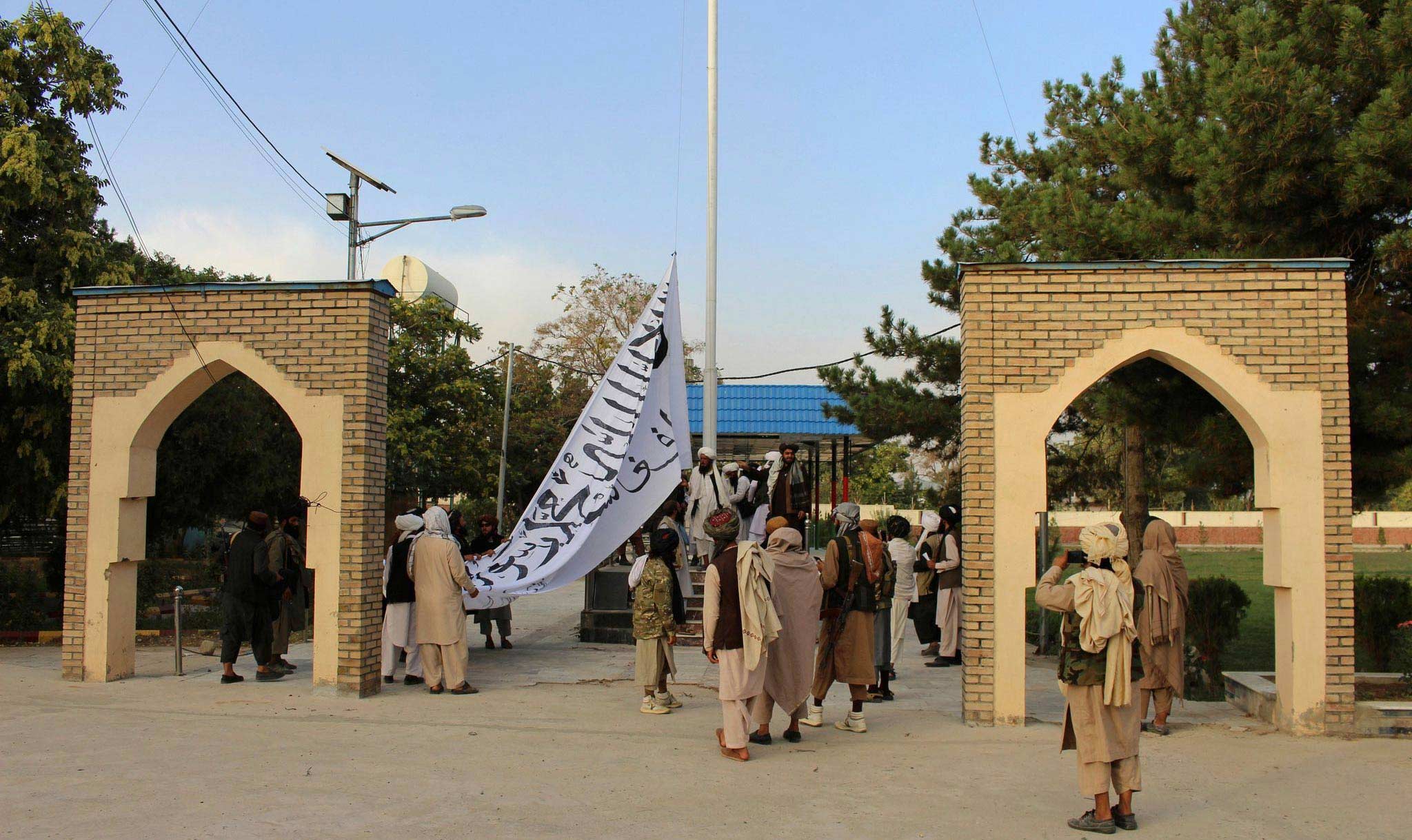 The Taliban’s flag went back up in 2021.